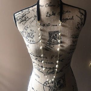 Kate Spade Long girls in pearls long necklace